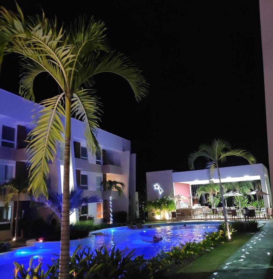 Guarajuba, Porto Smeralda, 02 Suites Kültér fotó